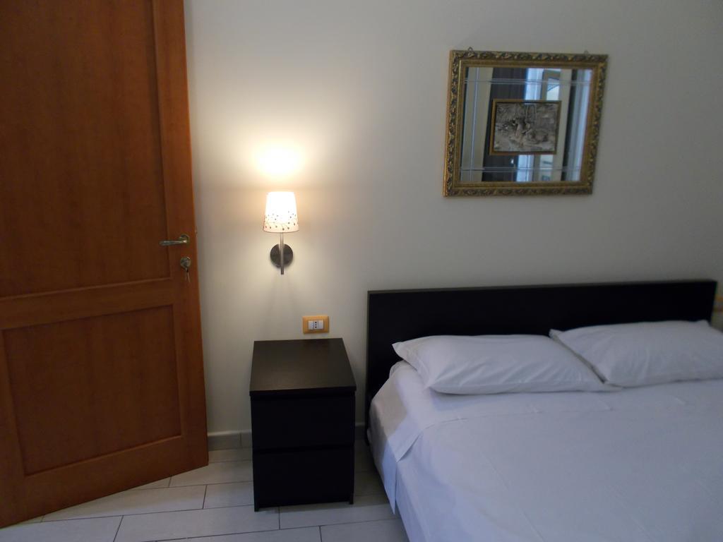Bed And Breakfast Beautiful Roma Exterior foto